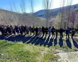 برگزاری همایش کوهپیمایی بانوان ورزشهای همگانی شهر جهانی سفال به ارتفاعات دره مرادبیگ همدان مناسبت هفته سلامت
