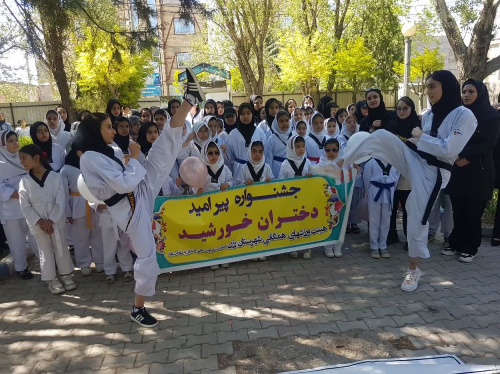 برگزاری جشنواره پیرامید دختران خورشید به مناسبت گرامیداشت دهه کرامت و روز دختر به همت هیئت همگانی شهرستان رزن