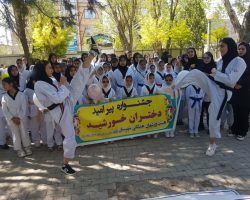 برگزاری جشنواره پیرامید دختران خورشید به مناسبت گرامیداشت دهه کرامت و روز دختر به همت هیئت همگانی شهرستان رزن