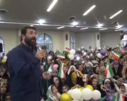 همایش دهه 90ها و اجرای سرود سلام فرمانده توسط سربازان کوچک امام زمان (عج)، با نوای ابوذر روحی، در مصلی نهاوند