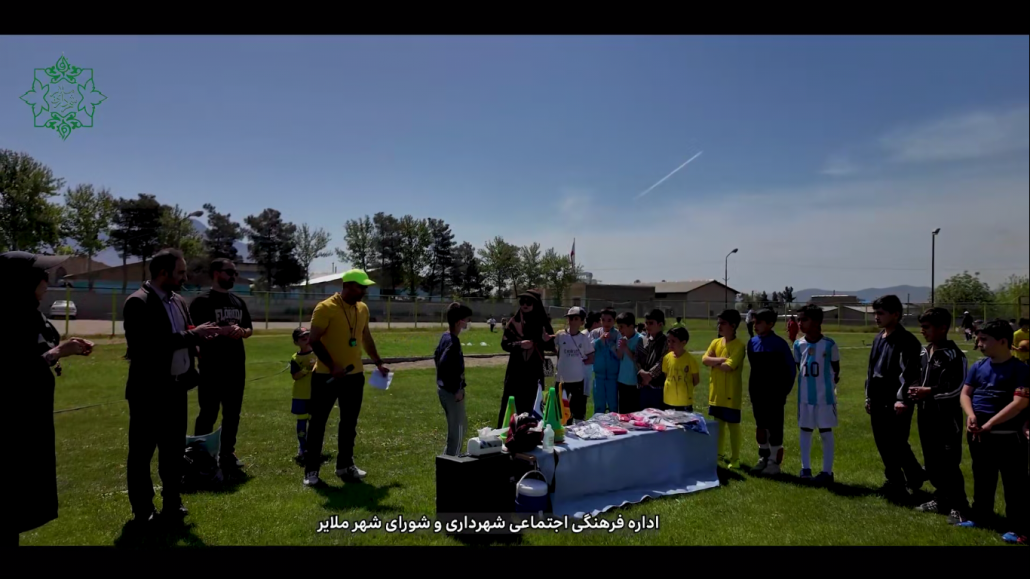 برگزاری مسابقات دو میدانی و طناب کشی دانش آموزی در ملایر