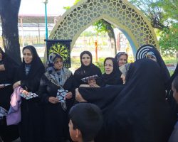 برگزاری مسابقه دارت مادر و دختر به مناسبت دهه کرامت و روز دختر در شهر جهانی لالجین