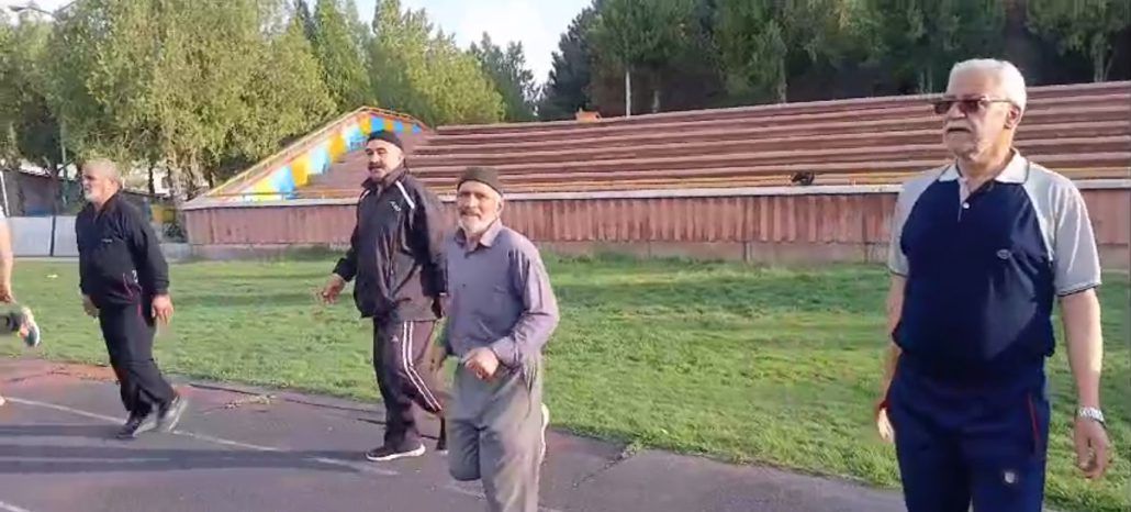 اجرای ورزش صبحگاهی توسط ورزشکاران ایستگاه استادیوم علیمرادیان هیئت ورزشهای همگانی نهاوند