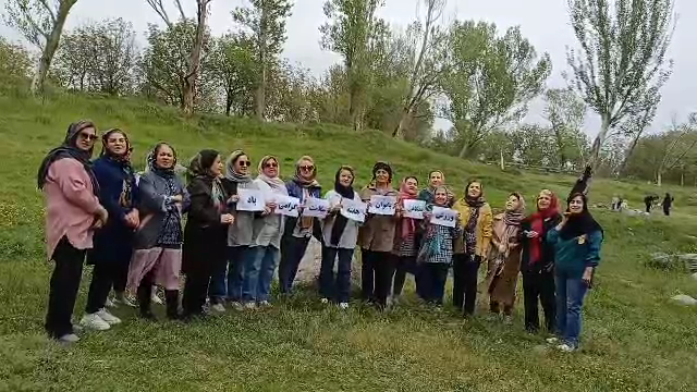 پیاده‌روی بانوان ورزشکار هیئت ورزش‌های همگانی شهرستان همدان با مربیگری خانم حق‌پرست به مناسبت هفته سلامت