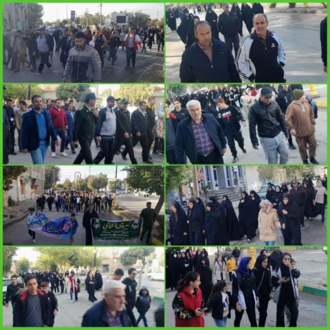 همایش پیاده‌روی خانوادگی قروه درگزین به مناسبت بزرگداشت هفته انتظامی و تربیت بدنی به همت کمیته پیاده‌روی هیئت ورزش‌های همگانی شهرستان درگزین