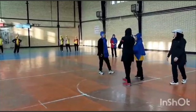 انجام ورزش روزانه و مسابقات آمادگی جسمانی، و اهدا جوایز به بیشترین گامهای گامیران در گامهای طلایی بمناسبت دهه مبارک فجر