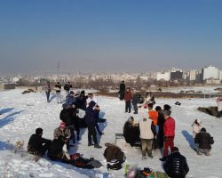 اجرای برنامه لحظات شاد توسط گروه طبیعت‌گردی هیئت ورزش‌های همگانی شهرستان همدان به مناسبت دهه فجر
