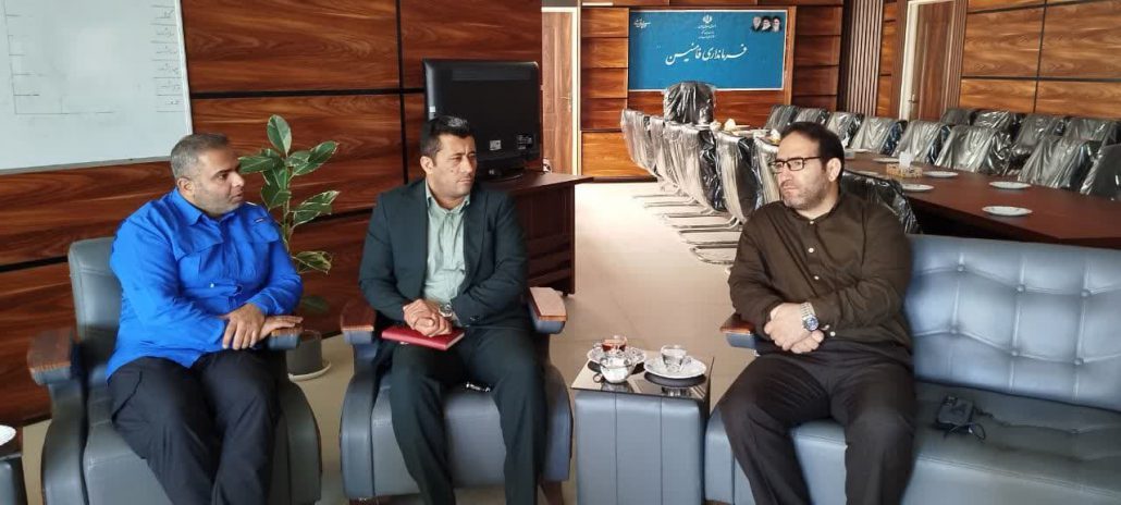 جلسه هماهنگی برگزاری همایش پیاده‌روی در دهه کرامت در سطح شهرستان فامنین