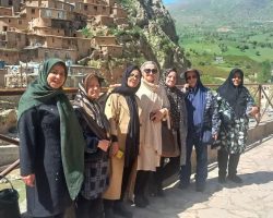 اردوی گردشگری بانوان هیئت ورزشهای همگانی شهرستان اسدآباد به روستای گردشگری پالنگان استان کردستان