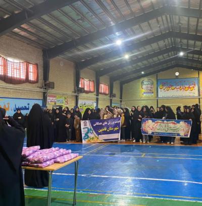 همايش ورزش صبحگاهى مادران و دختران به مناسبت هفته تربيت‌بدنى و پدافند غيرعامل به همت هيئت ورزش‌هاى همگانى شهرستان فامنين