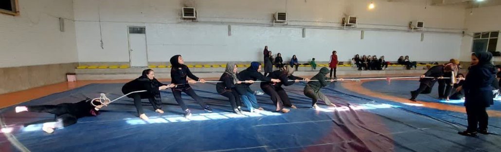همایش ورزش صبحگاهی بانوان هیات ورزش همگانی شهرستان نهاوند در سالن ورزشی شهید عبادالله خدارحمی به مناسبت بزرگداشت هفته تربیت بدنی