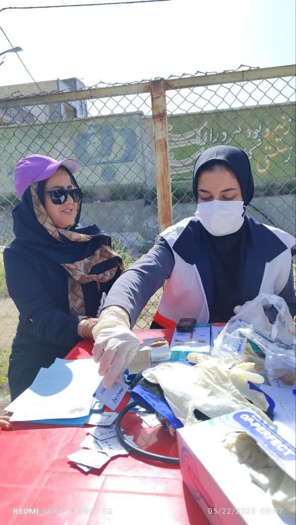 برگزاری همایش بزرگ پیادهروی خانوادگی در شهر رزن به مناسبت گرامیداشت هفته جمعیت و سالروز حماسه سوم خرداد، به همت هیئت ورزشهای همگانی شهرستان رزن