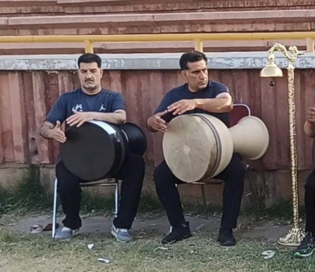 اجرای سراسری طرح زنگ جوانمردی با هدف ترویج فرهنگ غنی و ملی پهلوانی، شور و نشاط با ضرب آهنگ زورخانه و حماسه خوانی مرشدان با همکاری هیئت زورخانهای و کشتی پهلوانی و ورزشکاران محترم ورزش همگانی شهرستان نهاوند