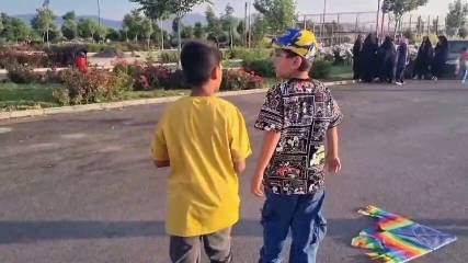 برگزاری جشنواره بادبادک‌ها به مناسبت دهه امامت به همت هیئت ورزشهای همگانی شهر جهانی لالجین