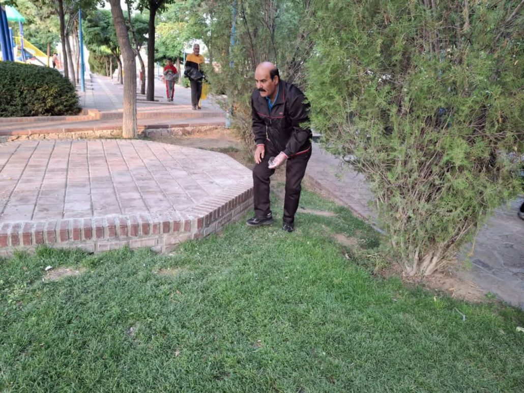 اجرای ورزش در ایستگاه صبحگاهی و پاکسازی محيط اطراف محل ورزش و بوستان سفال به همت ورزشکاران  هیئت ورزش‌های همگانی شهر جهانی لالجین به مناسبت روز جهانی محيط زیست