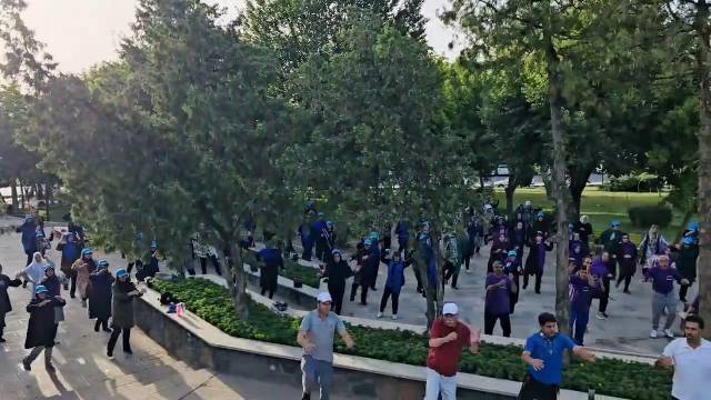 برگزاری چند ایستگاه ورزش صبحگاهی در همدان در قالب طرح «پنجشنبه‌ها با ورزش روزانه» در کنار مردم، به یاد شهدای عزیز و در حمایت از رزمندگان دلیر کشورمان